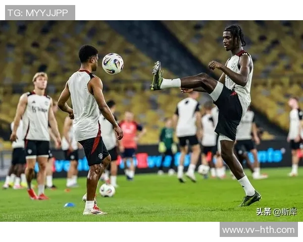 大将归队助力曼联马奎尔与B费入选对阵伯恩利大名单